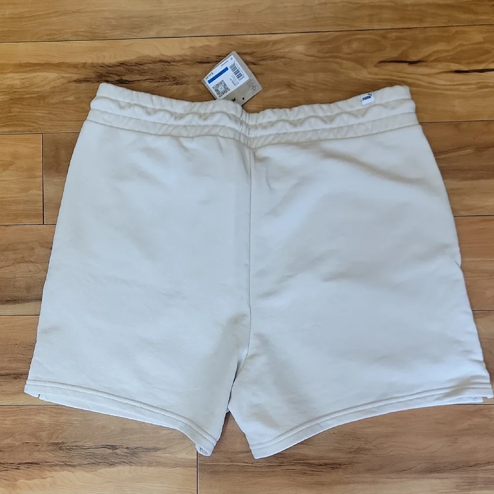 Puma cream athletic